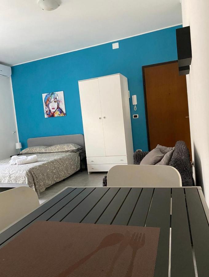 Holiday Patrizia'S Home San Giorgio Ionico Dış mekan fotoğraf