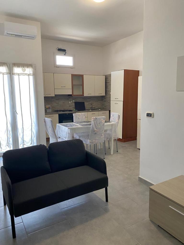 Holiday Patrizia'S Home San Giorgio Ionico Dış mekan fotoğraf